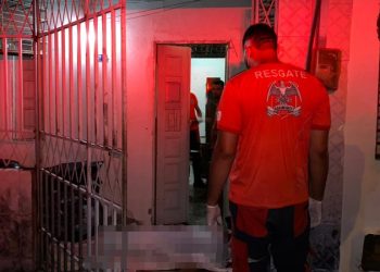 Jovem é morto ao chegar em casa depois de participar de ‘baba’