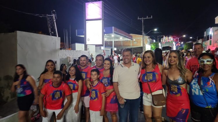 CarnaRua de Nova Fátima movimenta a cidade neste fim de semana