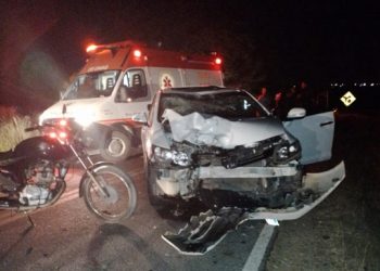 Motociclista morre em colisão com carro na BA 120
