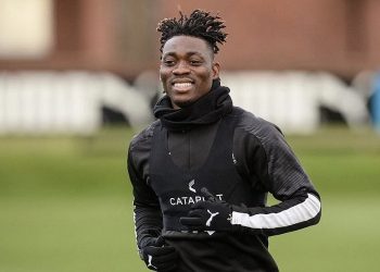 Terremoto na Turquia: ex-Chelsea, Atsu é encontrado sob escombros
