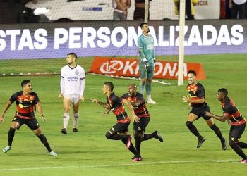 Em novo vexame pela Copa do Nordeste, Bahia sofre goleada histórica do Sport