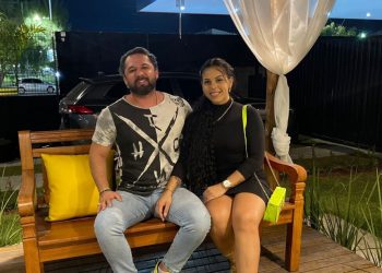 Mulher de empresário morto em Feira presta depoimento de três horas à Polícia Civil