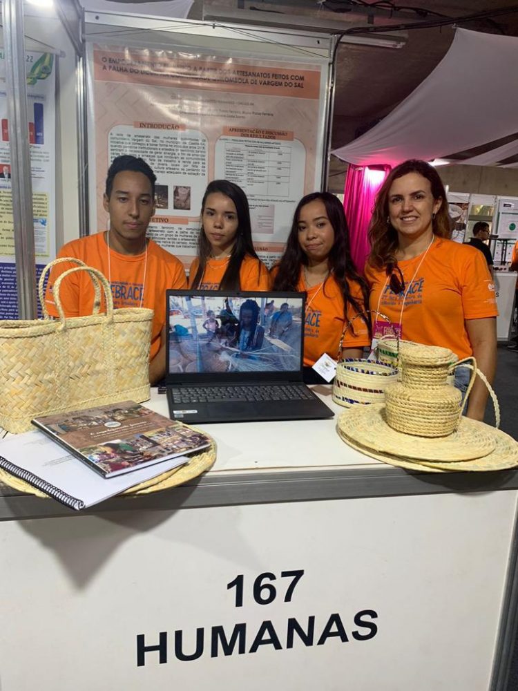Estudantes da rede estadual de Araci e Caculé são premiados na 21ª edição da FEBRACE, em São Paulo