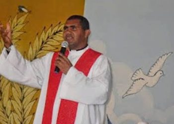 Padre natural de Jacobina é demitido pelo Papa Francisco, após ser candidato a vereador em Petrolina