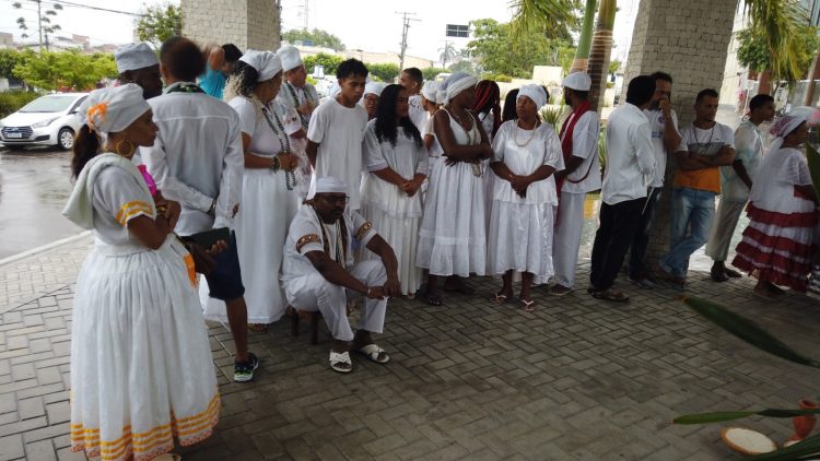 Terreiros de candomblé e umbanda de Coité se reunem para comemorar Dia Nacional das Tradições das Raízes de Matrizes Africanas e Nações do Candomblé
