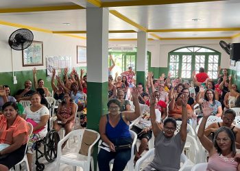 Reunidos em Assembleia, profissionais de Educação de Queimadas aceitam proposta do Executivo
