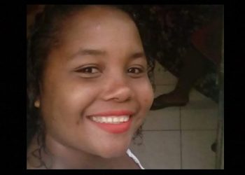 Adolescente de 17 anos mata tia a golpes de faca