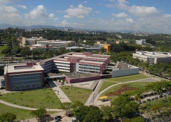 MG – Professor fica em 1º lugar em concurso com prova elaborada por ele mesmo