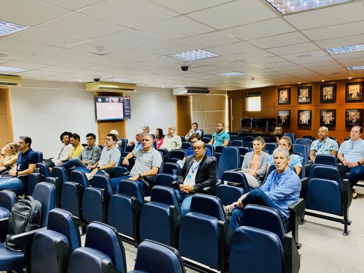 TCM – Servidores participam de capacitação sobre nova Lei de Licitações e Contratos