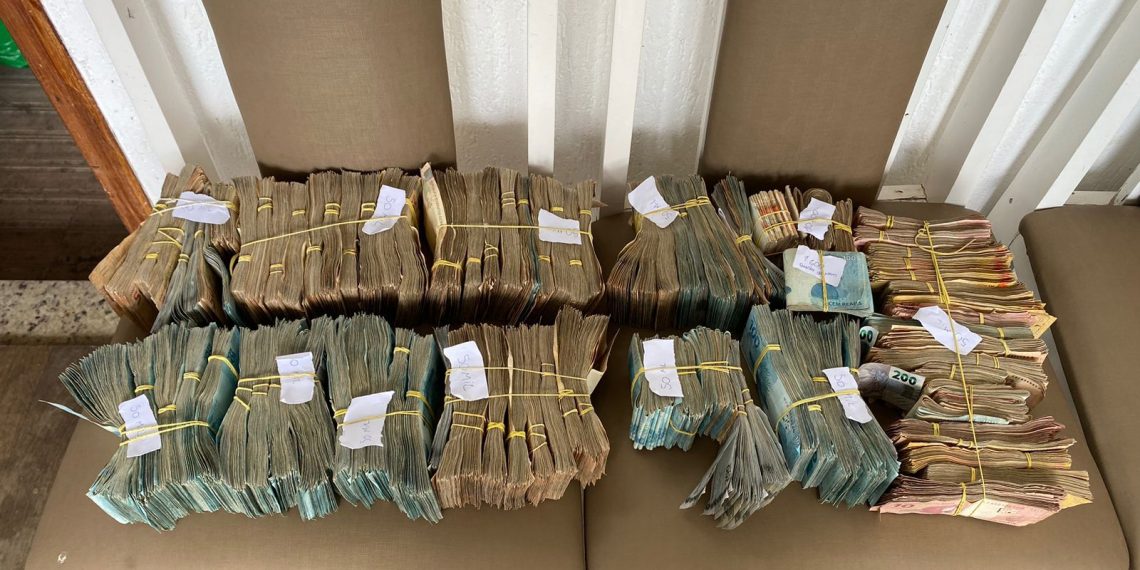 Operação é deflagrada contra grupo familiar investigado por extorsão em Euclides da Cunha e Ribeira do Pombal