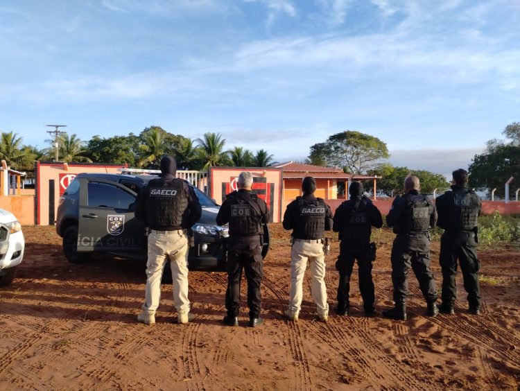 Operação é deflagrada contra grupo familiar investigado por extorsão em Euclides da Cunha e Ribeira do Pombal