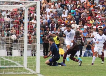 Baianão: Jacuipense sai na frente, cede empate e vai em busca no título inédito contra o Bahia no próximo domingo