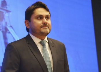 Situação de ministro das Comunicações causa constrangimentos no Planalto