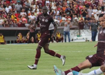 “Esse título terá um sabor de Champions League”, diz Kanu, do Jacuipense, sobre final do Baianão