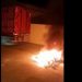 Motociclista é internada na UTI com 36% do corpo queimado após veículo explodir em batida com caminhão