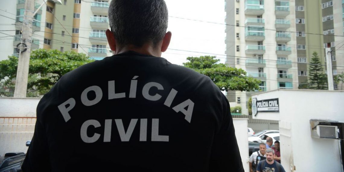 RJ – Polícia apreende adolescente que planejava ataque à escola