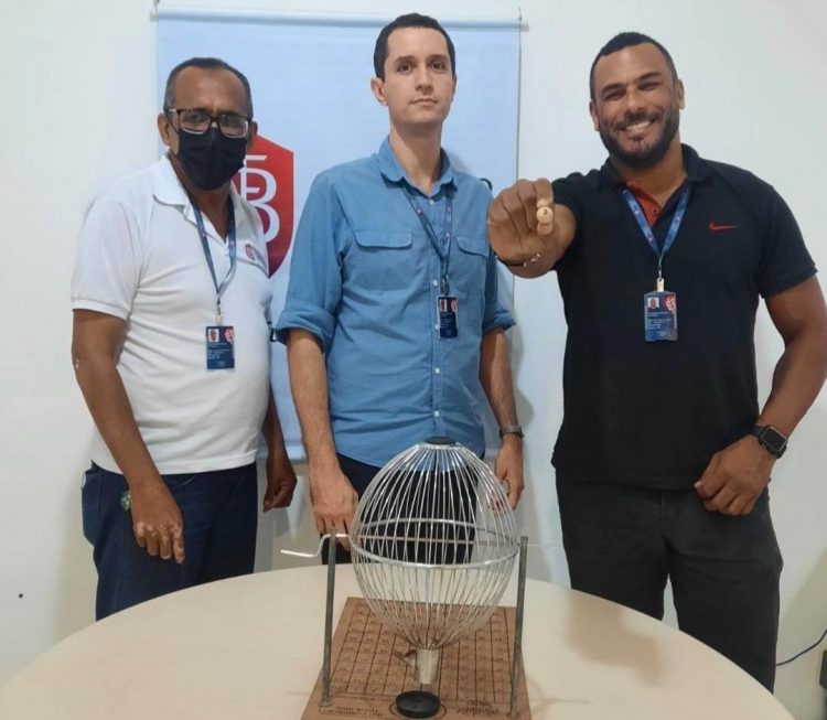 Marielson Alves e Diego Pombo apitam as finais do Baianão 2023