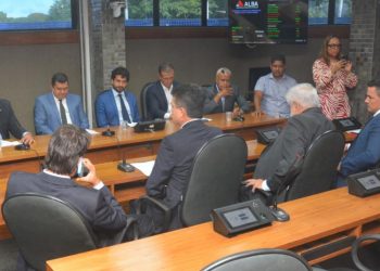 ALBA – Por iniciativa de Luciano Araújo, Comissão da Agricultura debate ataques de cães a animais de pequeno porte