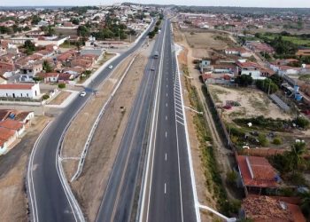 Comissão debate atraso na duplicação da BR-116, na Bahia