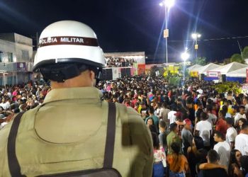 Coité Folia: Batalhão Sisaleiro garante a segurança dos foliões no primeiro dia do evento