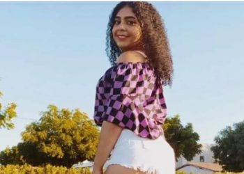 Jovem de 19 anos morre após moto que pilotava ser atingida por carro dirigido por delegado