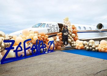 Virginia Fonseca dá avião de presente para Zé Felipe: ‘dá para levar a família toda’