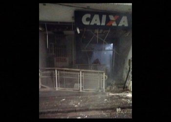 Agência bancária é alvo de ataque no recôncavo; sequência de tiros foi registrada por moradores