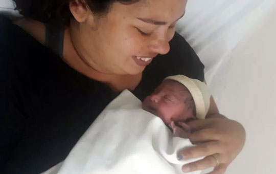 SP – Mulher descobre gravidez ao entrar em trabalho de parto: ‘Achei que a hérnia tinha estourado’