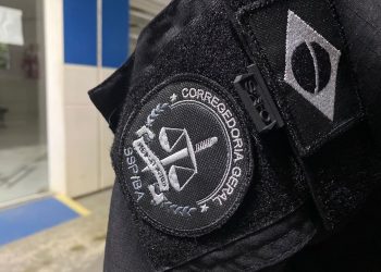 Mandados de busca e apreensão são cumpridos contra PMs investigados por homicídios em Serrinha e Lamarão