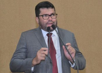 Marcinho Oliveira luta para que TJ reclassifique Comarca de Santaluz