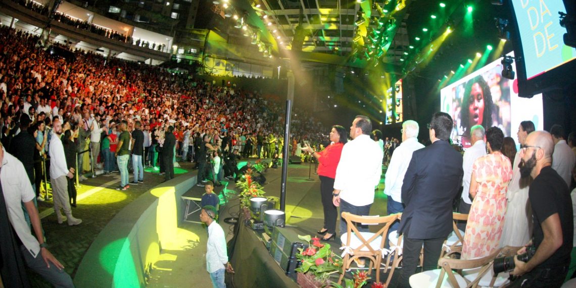 Com Jerônimo e Margareth Menezes, Lula lança Lei Paulo Gustavo em Salvador