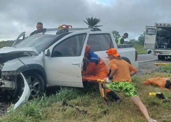 Esposa e filho de vereador de Riachão viajavam em um dos carros envolvidos no acidente na BR 324