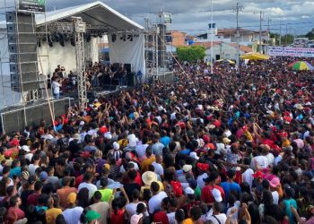 Riachão do Jacuípe II – Cidade realizou a maior comemoração do Dia do Trabalho de todo estado