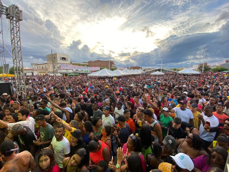 Riachão do Jacuípe II – Cidade realizou a maior comemoração do Dia do Trabalho de todo estado