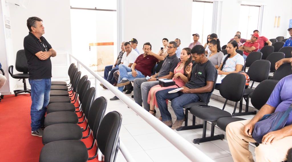Queimadas: vereadores ouvem demandas de associações comunitárias