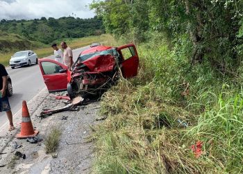 Acidente na BR-101 deixa 3 pessoas mortas; entre elas uma criança de 3 anos