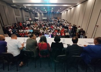 Reajuste linear de 4% para o servidores públicos baianos é aprovado na Alba