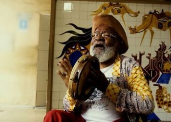 Samba de roda no interior da Bahia é tema do Caminhos da Reportagem