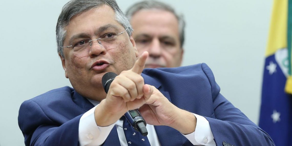 PF prende 47 CACs com mandados de prisão em aberto