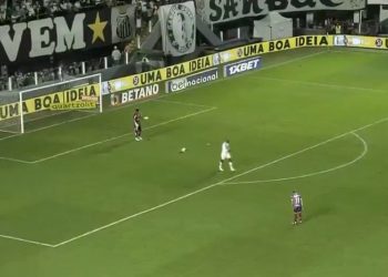 Bahia sofre gols muito cedo, perde para o Santos e encerra boa sequência