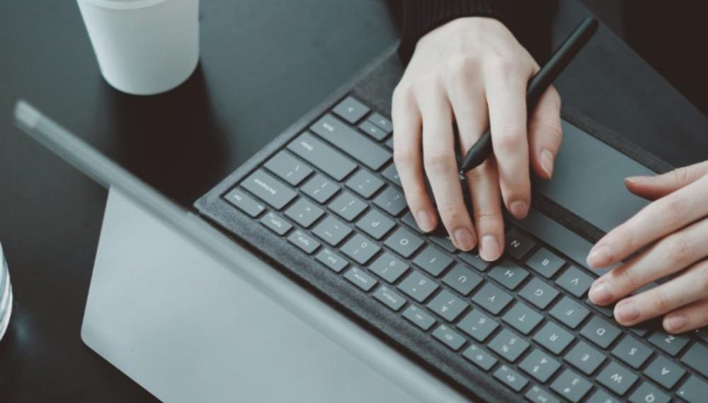 Brasil vai testar semana de trabalho com 4 dias