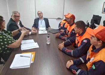 Deputado Zé Neto acompanha diretoria da Brigada Anjos Jacuipenses em audiência na SESAB