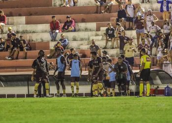 Série D – Jacuipense vence a primeira de goleada em casa e cola no G4