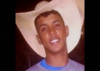 Jovem morre após ter casa invadida