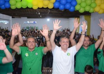 Paripiranga – PSD se desliga da oposição e passar ter o comando do prefeito Justino Neto. Alex da Piatã comemora o feito