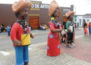 Em Santa Bárbara, Jerônimo inaugura recuperação do Mercado Municipal e autoriza novos investimentos