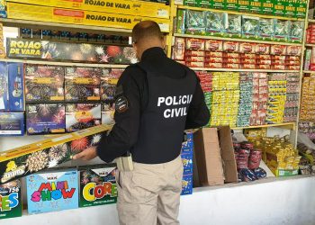 Operação ‘Em Chamas’ fiscaliza pontos de venda de fogos em Serrinha e Feira de Santana