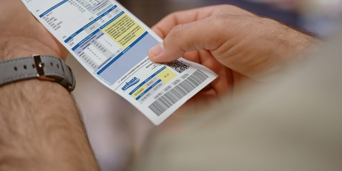 Pix facilita pagamento da conta e agiliza acesso a serviços da Embasa