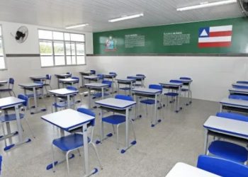 Jerônimo diz que aguarda posição do governo federal para pagamento de precatórios do Fundef