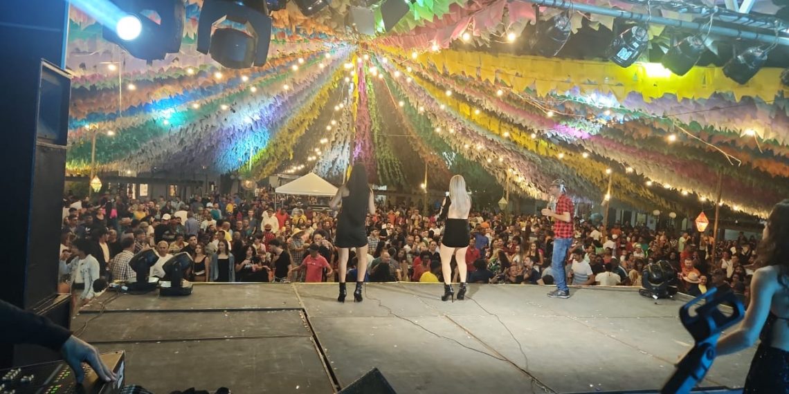 Cidade Cordel: cultivando a cultura e tradição, Ichu realizou animado São João